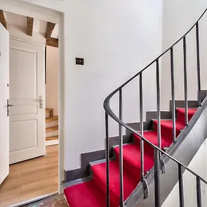  Apartment New Mezzanine In The Heart Of